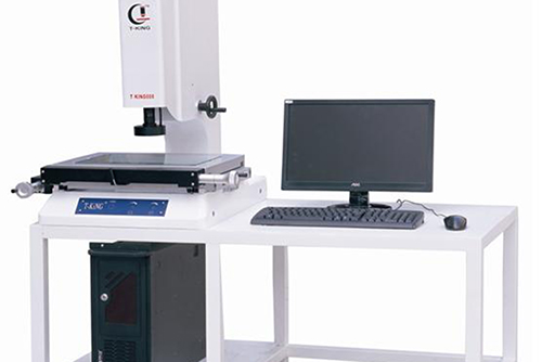 Three-dimensional imaging instrument